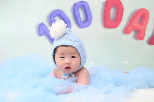 庄河1岁宝宝睡觉翻来覆去